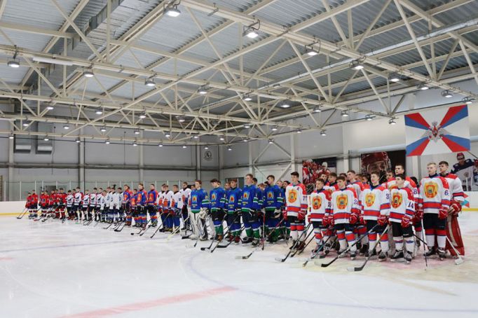 В Туле чествовали победителей первенства ВС РФ по хоккею 