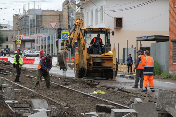 В Туле стартовал ремонт трамвайных путей на Демидовской плотине