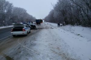 Авария на трассе "Крым": оба водителя госпитализированы .