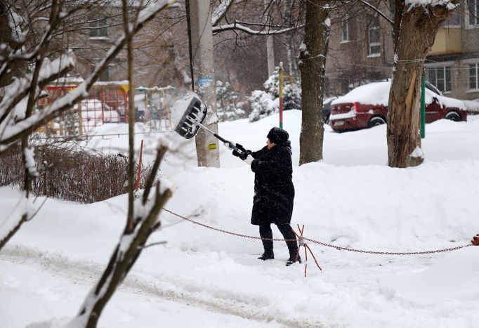 В Ситуационный центр губернатора поступило более 9 тысяч обращений по уборке снега