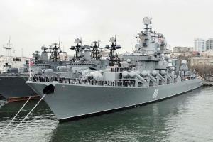 Владимир Ярошевский поздравил моряков "Варяга" с Днем ВМФ.