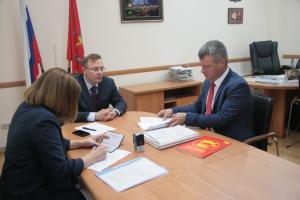 Юрий Моисеев подал документы для участия в выборах губернатора Тульской области.