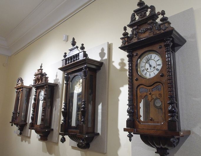 В Туле открылась выставка уникальных часов