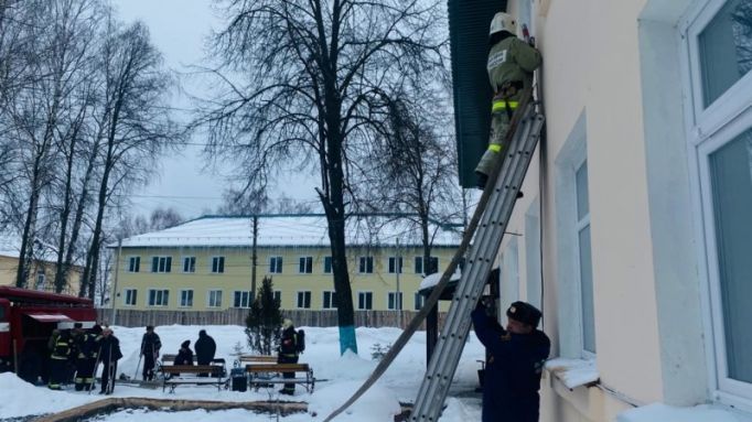В Суворовском районе ликвидирован условный пожар в психоневрологическом интернате 