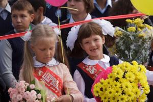 Тульский губернатор поздравил школьников из Первомайского.