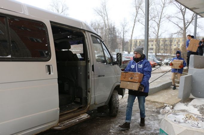 Партия гуманитарки, собранной новомосковцами, отправилась к месту назначения
