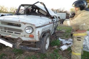 УАЗ попал в аварию на дороге в Тульской области.