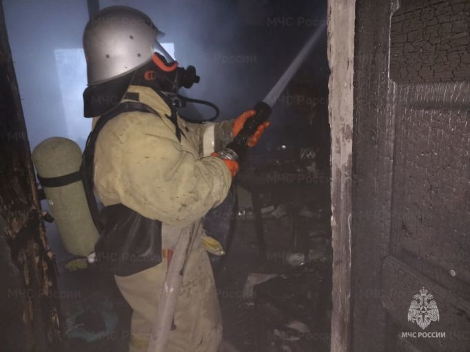 В Кимовске из-за пожара в квартире на ул. Чехова эвакуировали 15 человек