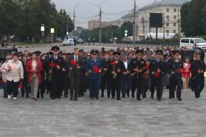 В 4 утра более 500 туляков почтили память героев ВОВ.