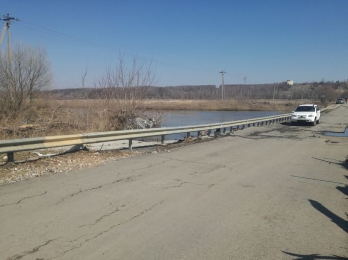 Вода отступает: транспортное сообщение налажено в поселке Федоровка
