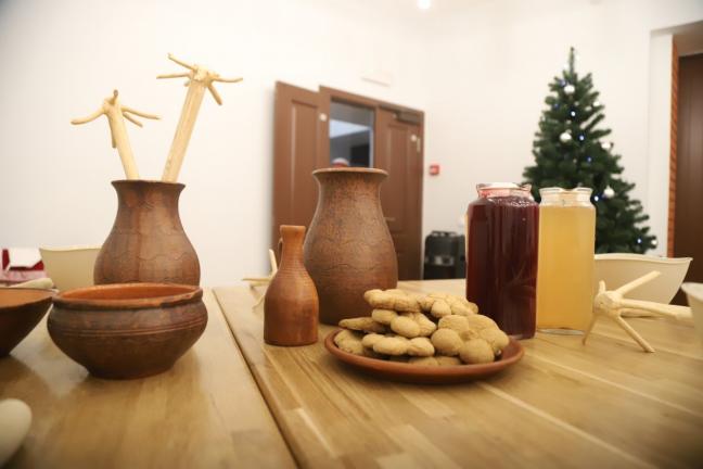 Мастер-класс по приготовлению рождественского печенья подготовили в Музейном квартале Тулы.
