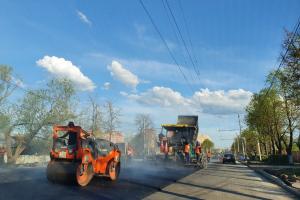 В Новомосковске начался ремонт дороги на Вахрушева: движение нарушится.