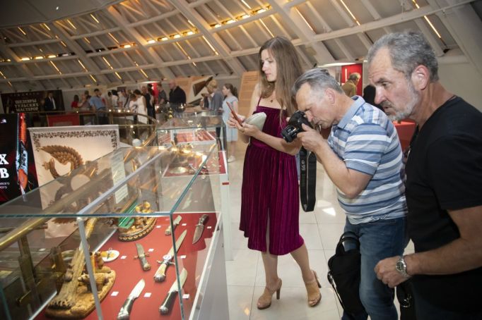 Выставка «Шедевры тульских мастеров» открылась в оружейной столице