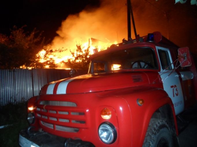 В Суворовском районе сгорел дом