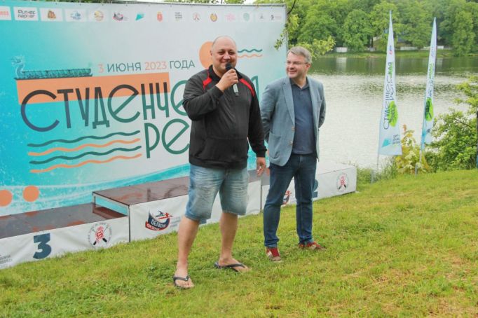 У реки Воронки прошел фестиваль «Студенческая регата»