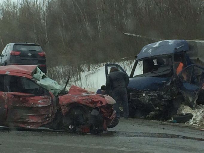 На автодороге Тула-Новомосковск произошло тройное ДТП 