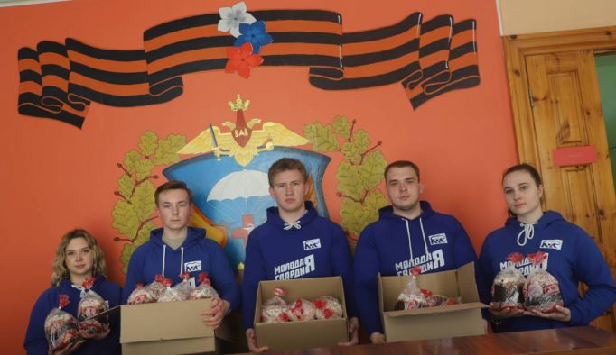 Николай Воробьев: Для участников спецоперации подготовлено более семи тысяч пасхальных куличей