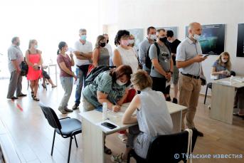 Открытие в тульском Городском концертном зале пункта вакцинации против коронавирусной инфекции