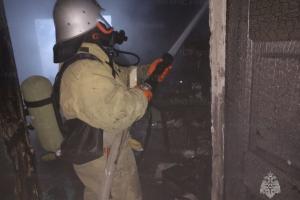 В Кимовске из-за пожара в квартире на ул. Чехова эвакуировали 15 человек.