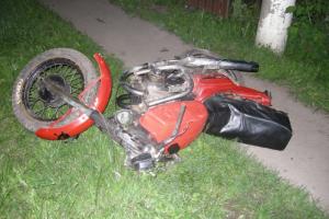 В Щёкинском районе мотоцикл врезался в фуру, 2 погибших.