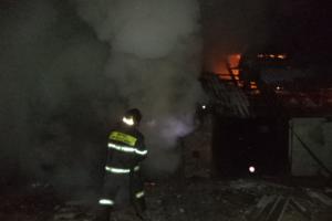 Пожарные за 7 минут потушили горящий гараж в Щекинском районе.