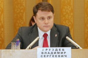 Груздев: Депутаты гордумы должны сделать выбор: кто они - депутаты или директора МУПов.