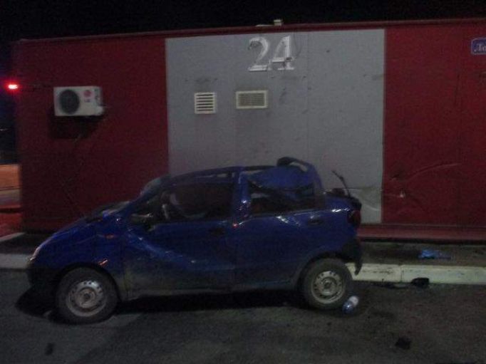 Тульский школьник опрокинул чужой автомобиль и попал в больницу