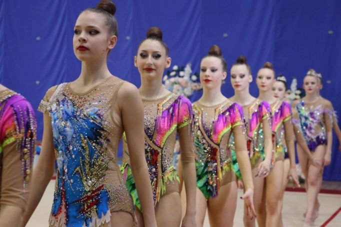 300 гимнасток из 6 регионов участвую в соревнованиях в Туле