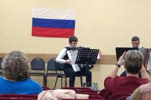 В Ефремове состоялся концерт «Россия – в наших сердцах» .