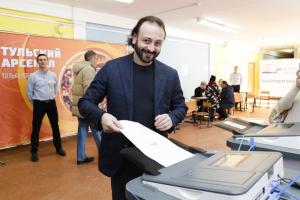 Илья Авербух поделился впечатлениями от голосования в Туле.