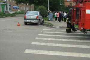 В Кимовске в ДТП пострадала 2-летняя девочка.