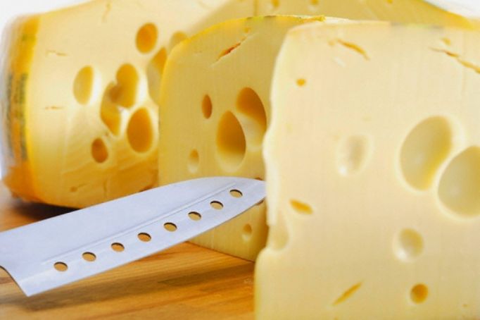 В Тульской области уничтожили 6 кг «санкционного» сыра