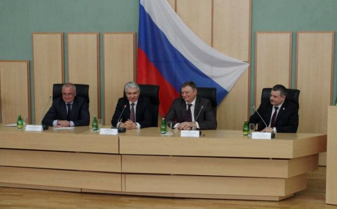 Дмитрия Суркова представили в качестве председателя Двадцатого арбитражного апелляционного суда