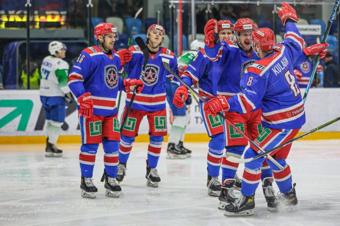 Тульский АКМ впервые вышел в плей-офф ВХЛ