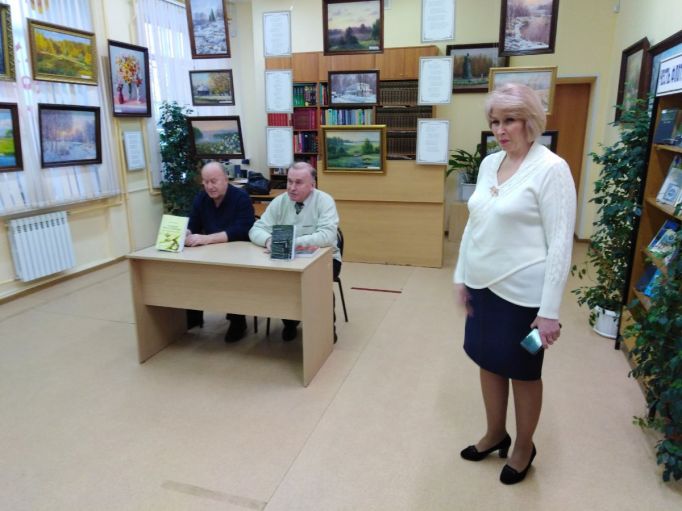 Туляки Николай Макаров и Юрий Апарин порадовали читателей новыми книгами
