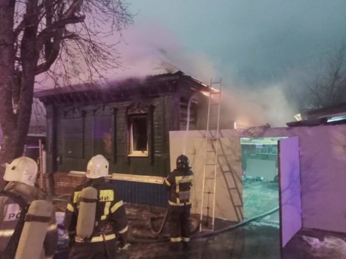 Тульские огнеборцы участвовали в тушении 4 пожаров
