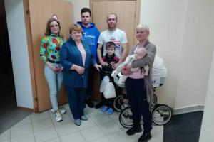 Тульские сторонники «Единой России» помогли семье из Мариуполя.