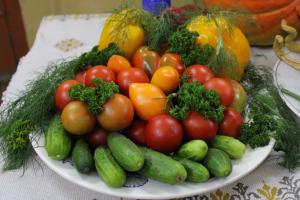 Роспотребнадзор посоветовал тулякам, какие овощи включить в меню в июне.