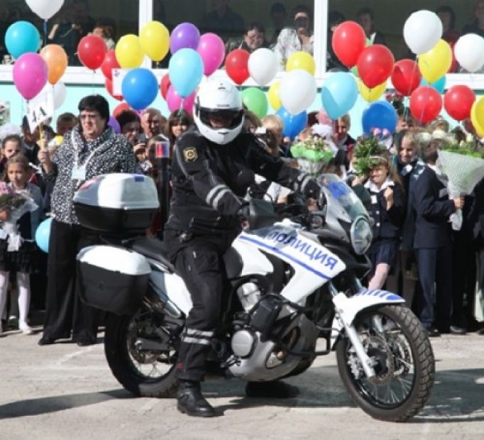 В День знаний за порядком в Тульской области следят 2000 полицейских