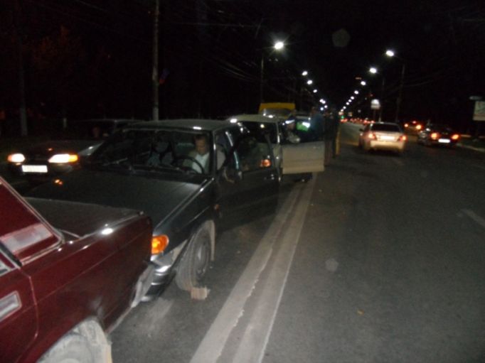 Шесть автомобилей столкнулись накануне вечером в центре Тулы