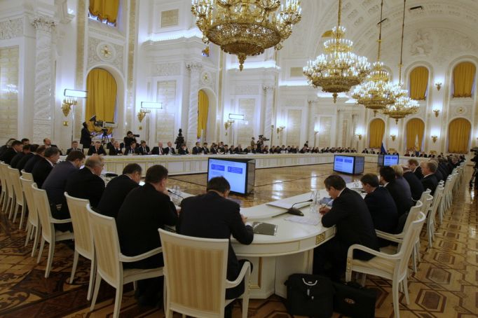 Владимир Груздев: Деньги жгут инвесторам карманы