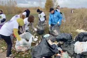 Жители Тульской области собрали 5 тонн отходов во время экологической акции в Кондуках.