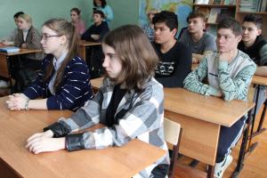 Тульские девятиклассники стали гораздо чаще готовиться к выпускным экзаменам с репетиторами.