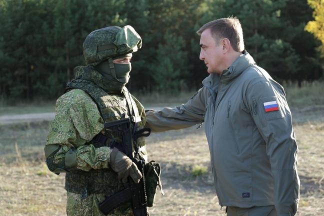 Алексей Дюмин рассказал Владимиру Путину о поддержке участников СВО в Тульской области.
