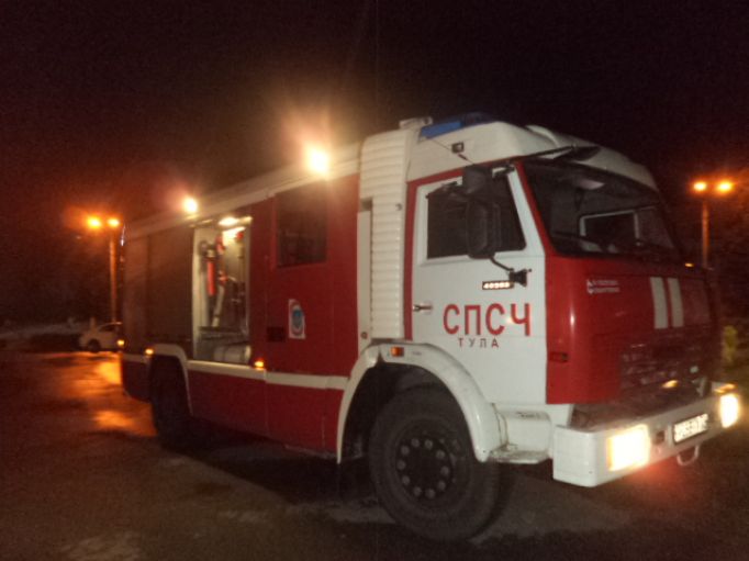 13 человек устраняли последствия пожара в Плавске