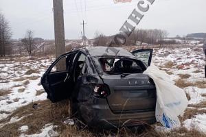 В Ясногорском районе молодой водитель на Lada врезался в опору ЛЭП.