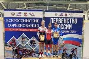 Тульские велогонщики в Омске завоевали медали всероссийских соревнований .