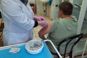В Чернском районе проходит вакцинация пожилых и инвалидов .