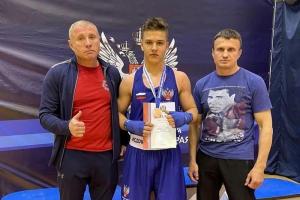 Воспитанник спортшколы «Восток» стал бронзовым призером на всероссийских соревнованиях по боксу.