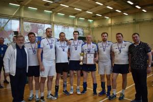 В Новомосковске завершился областной турнир по волейболу.